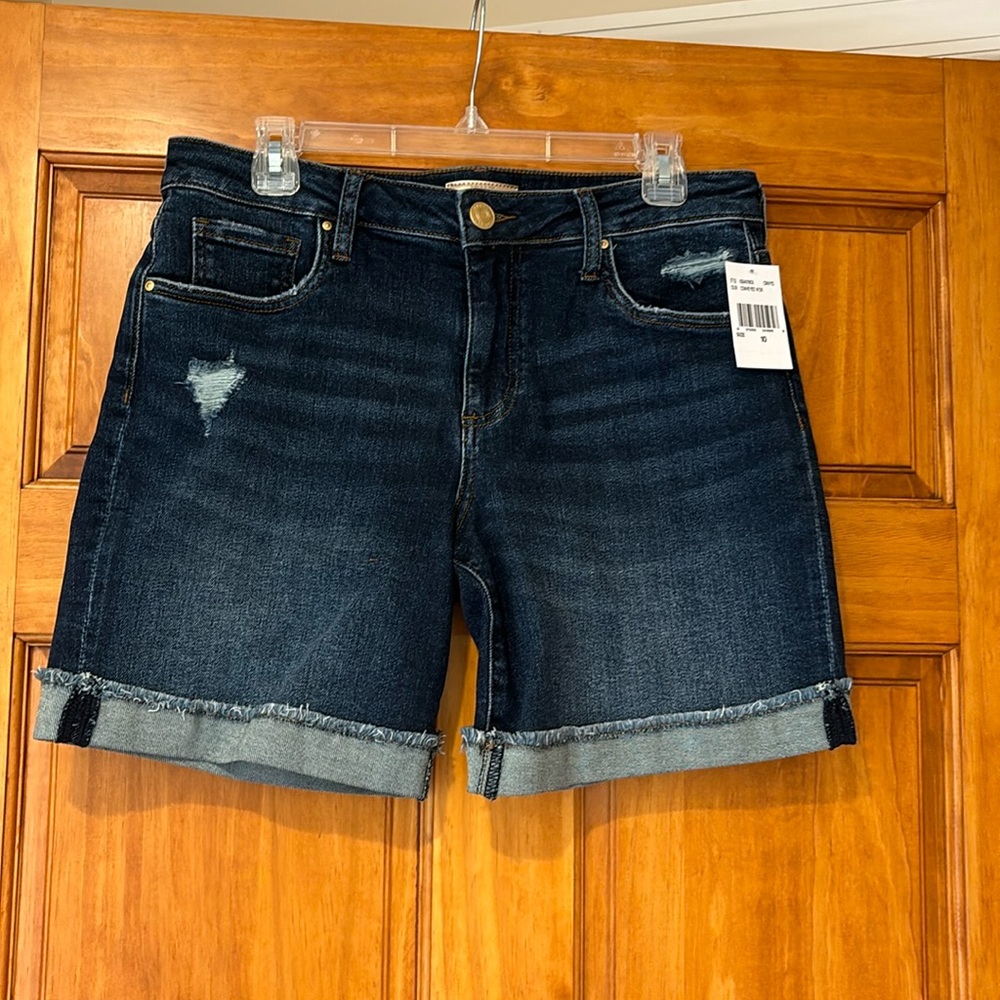 NWT kut from the kloth Catherine boyfriend shorts size 10